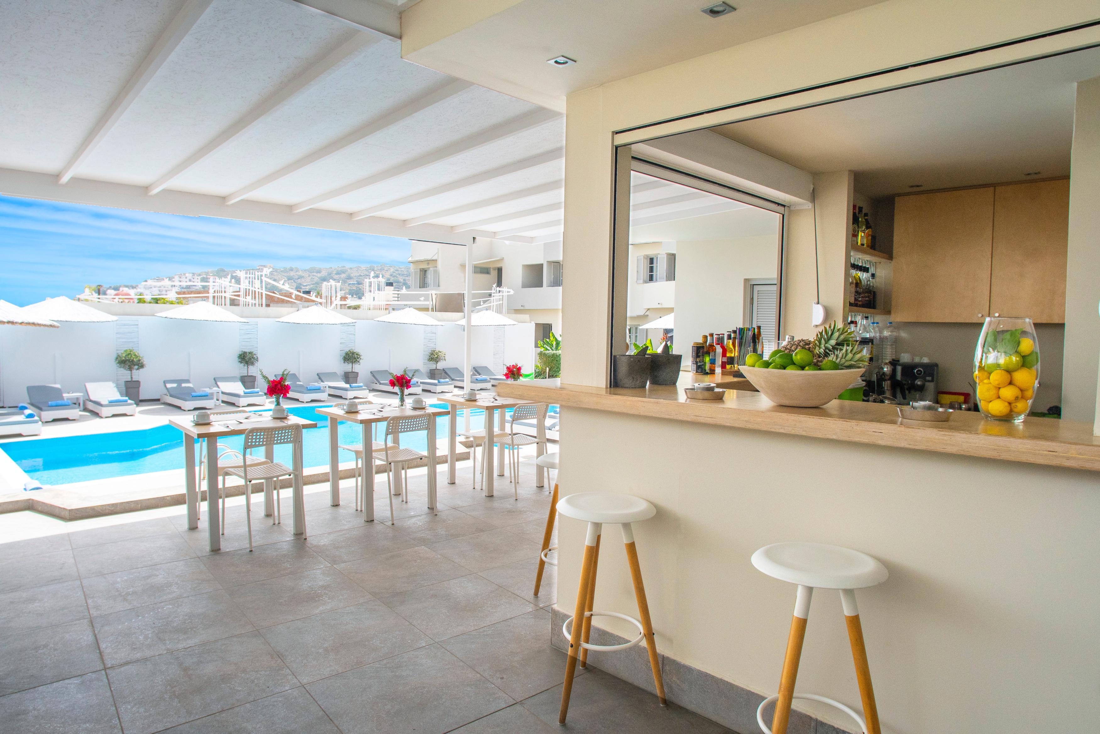 Elounda Garden Suites Heated Pool Exterior photo